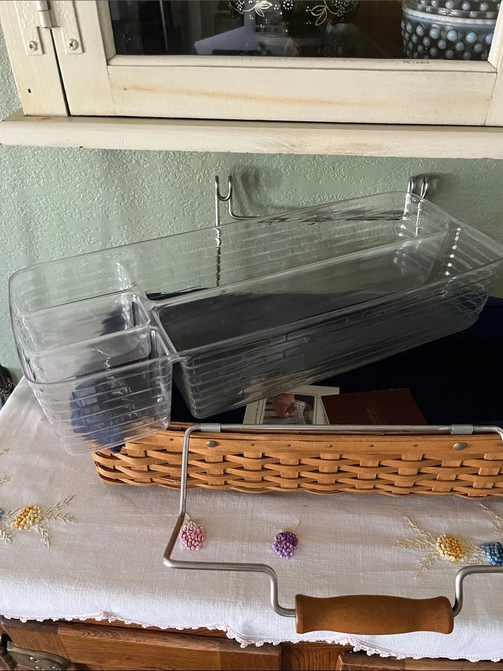 Retired Longaberger #10693 Household Caddy Basket – SB 2004 – Dresden, Ohio